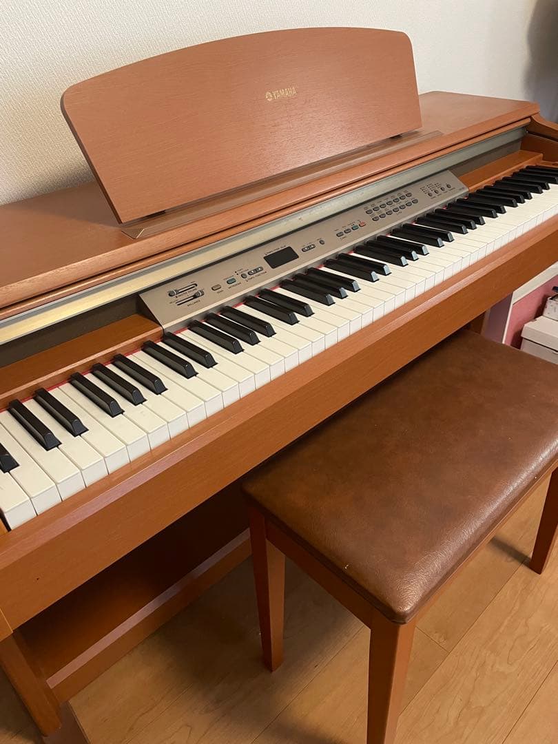 Yamaha 電子ピアノ ブラウン 椅子付き 楽天市場】ヤマハ 電子ピアノ（カラーブラウン）の通販