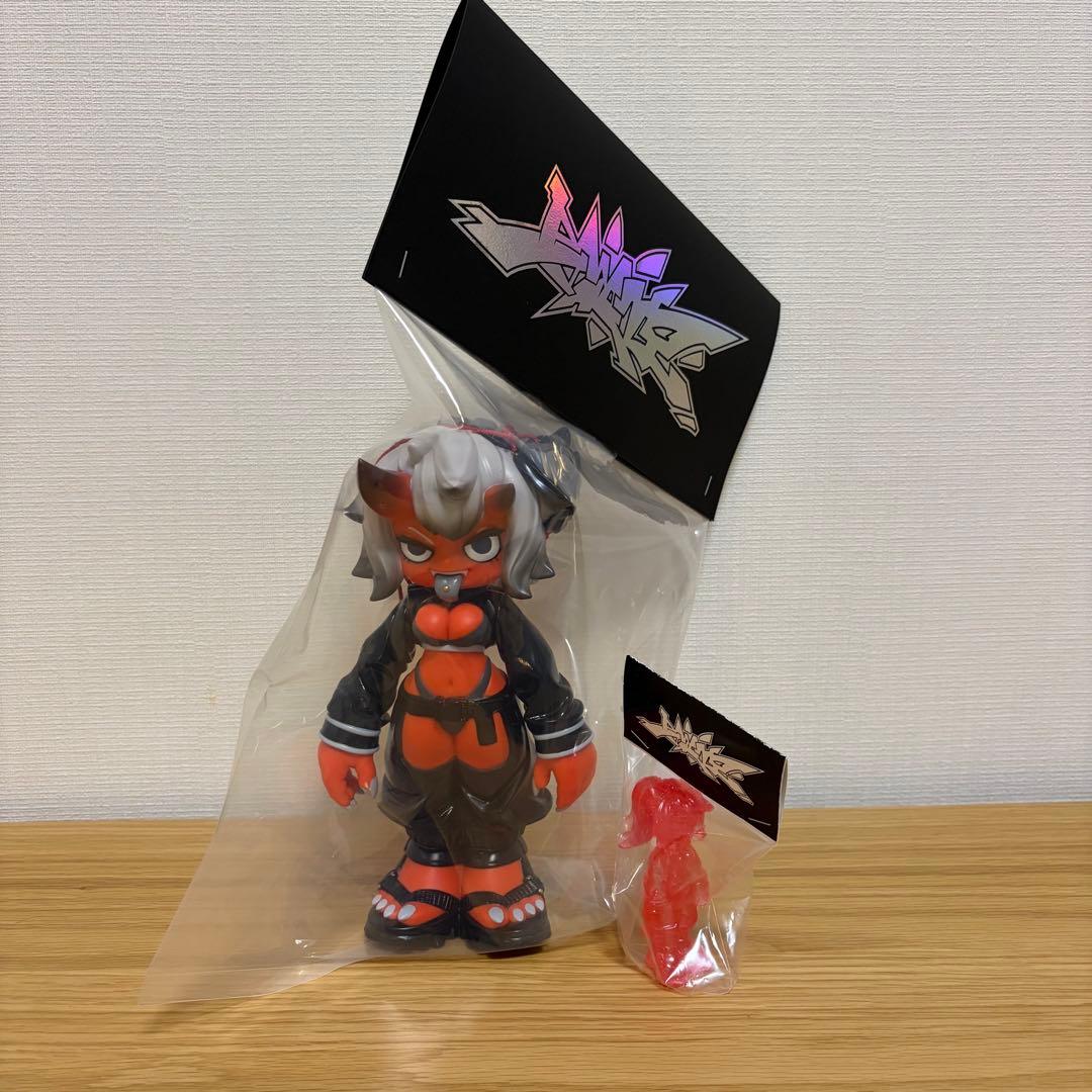 emDASH AMANOJAKI 1stカラー ソフビ AMANOJAKI 1st colorの受注が終了しました。 非常にたくさんのご応募を