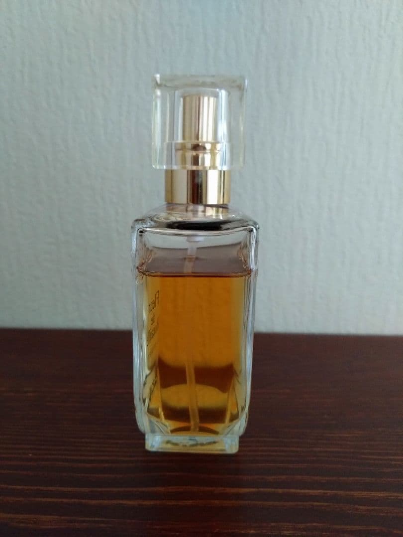 キャロン フルール ド・ロカイユ フレッシャーパヒューメ 100ml - メルカリ