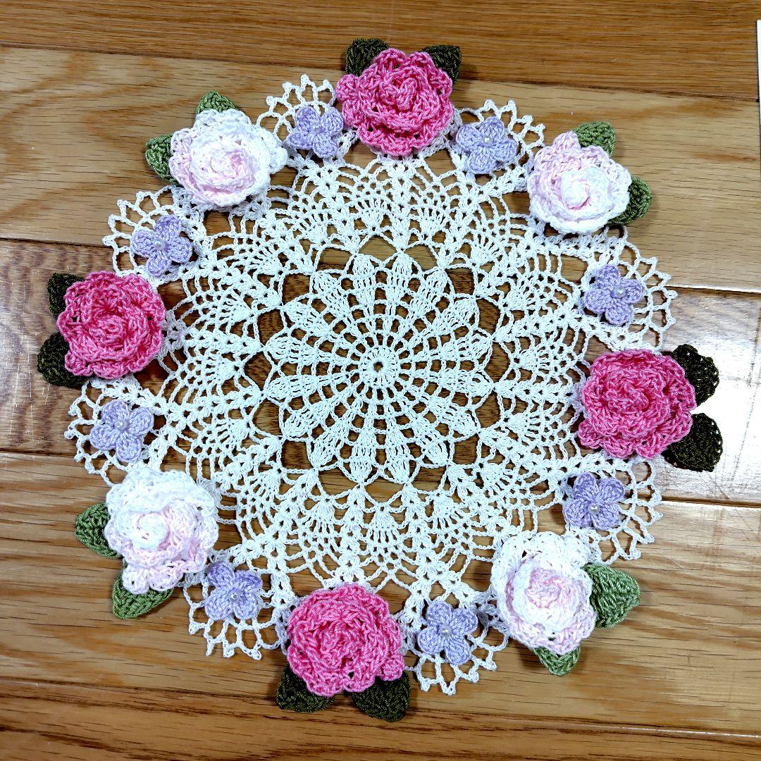 薔薇のドイリー 24cm - メルカリ