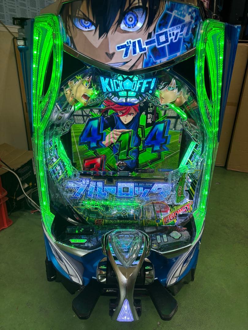 eフィーバーブルーロックMZ(1/399.9) パチンコ 実機 ジェイビー★ サッカー漫画の金字塔がパチンコに、スマパチ新台「eフィーバーブルー