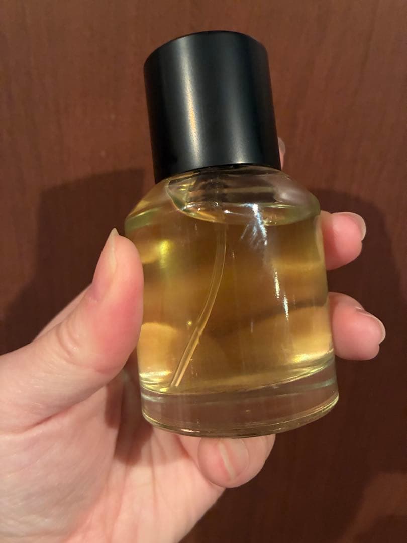 Heretic Parfum クール ノワール 黒の心臓 香水 クールノワール - メルカリ