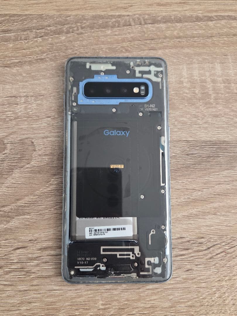 期間限定値下げ中！Samsung Galaxy S10 skeleton 東京オリンピックモデルの「Galaxy S10＋ Olympic Games Edition SC