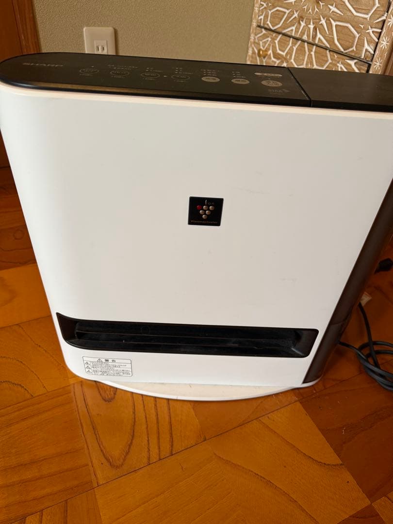 SHARP 加湿セラミックファンヒーター HX-RK12-W セラミックファンヒーターは加湿機能付きを選んだほうがいい