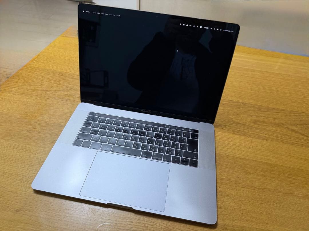 MacBook Pro 2017 15インチ 16G/512GB スペースグレイ MacBook Pro 15 インチ (2017) スペースグレイ - Core i7 2.8 GHZ