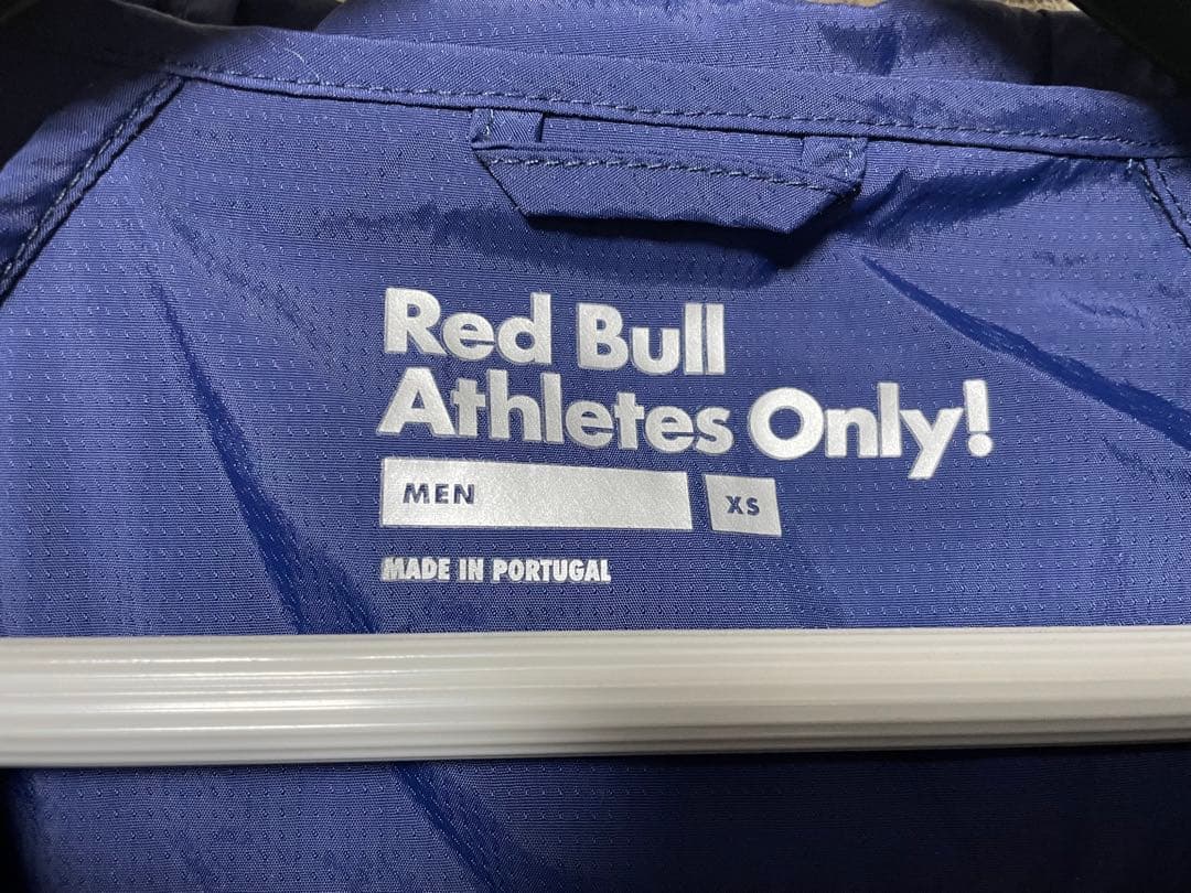 RedBull Athlete only アスリート オンリー パーカーの通販はau PAY