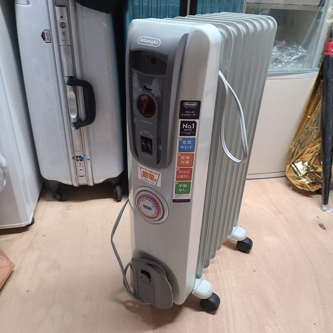 DeLonghi オイルヒーター H770812EFSN-GY タイマー機能付き デロンギ（DeLonghi） ◇DeLonghi オイルヒーター