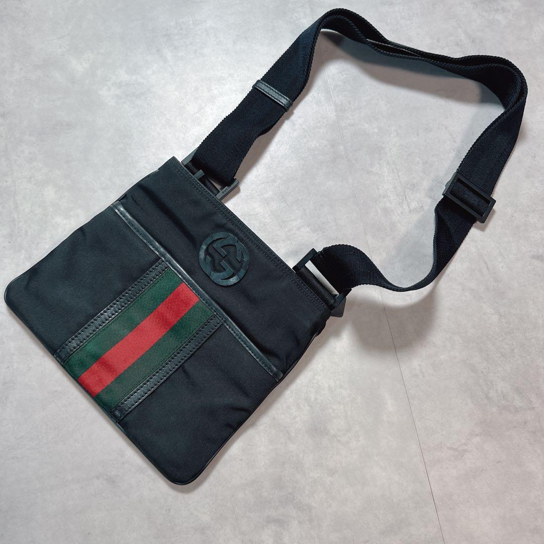 GUCCI グッチ インターロッキング シェリー ショルダーバッグ サコッシュ 美品】GUCCI サコッシュ インターロッキング オフディア シェリー