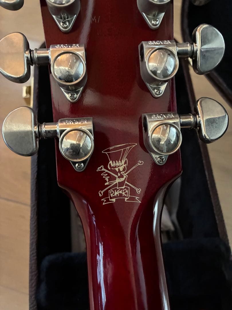 Gibson J-45 SLASH Vermilion Burst - メルカリ