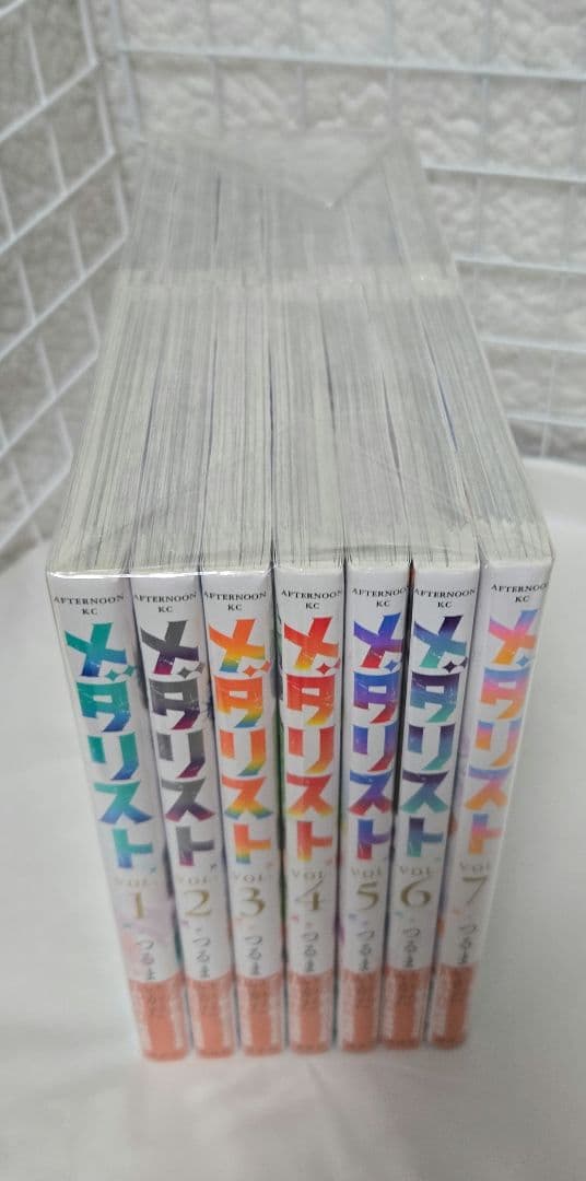 新品 未開封 既刊全巻セット メダリスト 【1〜14巻】 - メルカリ