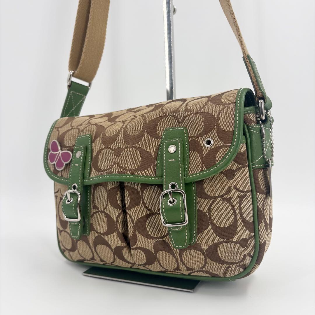 希少　美品　COACH コーチ シグネチャー ショルダーバッグ 緑　837 希少 美品 COACH コーチ シグネチャー ショルダーバッグ 緑 837