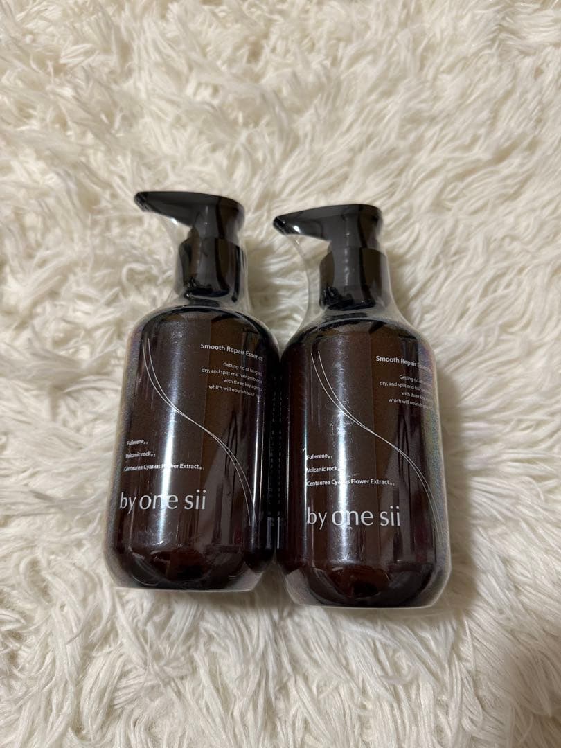 バイワンシー✨️スムース・リペアエッセンス by one sii バイワンシー スムースリペアエッセンス 290ml（約1ヶ月分