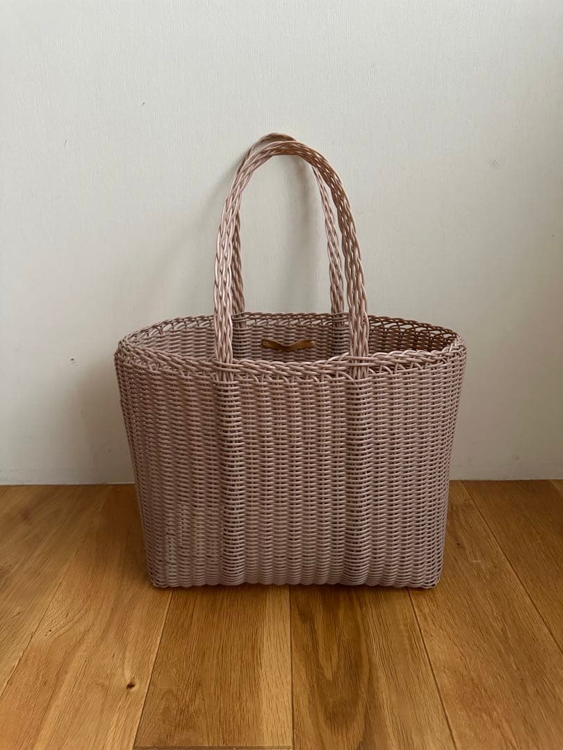 PALOROSAパローロサカゴバッグpiliロンハーマン ロンハーマン】リサイクルプラスチックを使用したトートが人気の