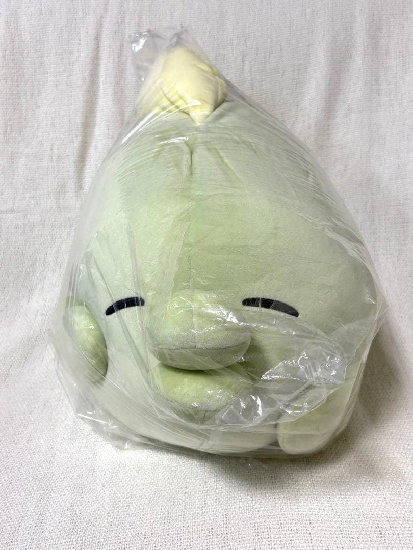 ポケモンセンター限定 ゴクリンもっちりまんまるクッション【タグ付き新品未開封品】 まんまるフォルムのポケモンたちに癒されよう！肌触り抜群なウールーの
