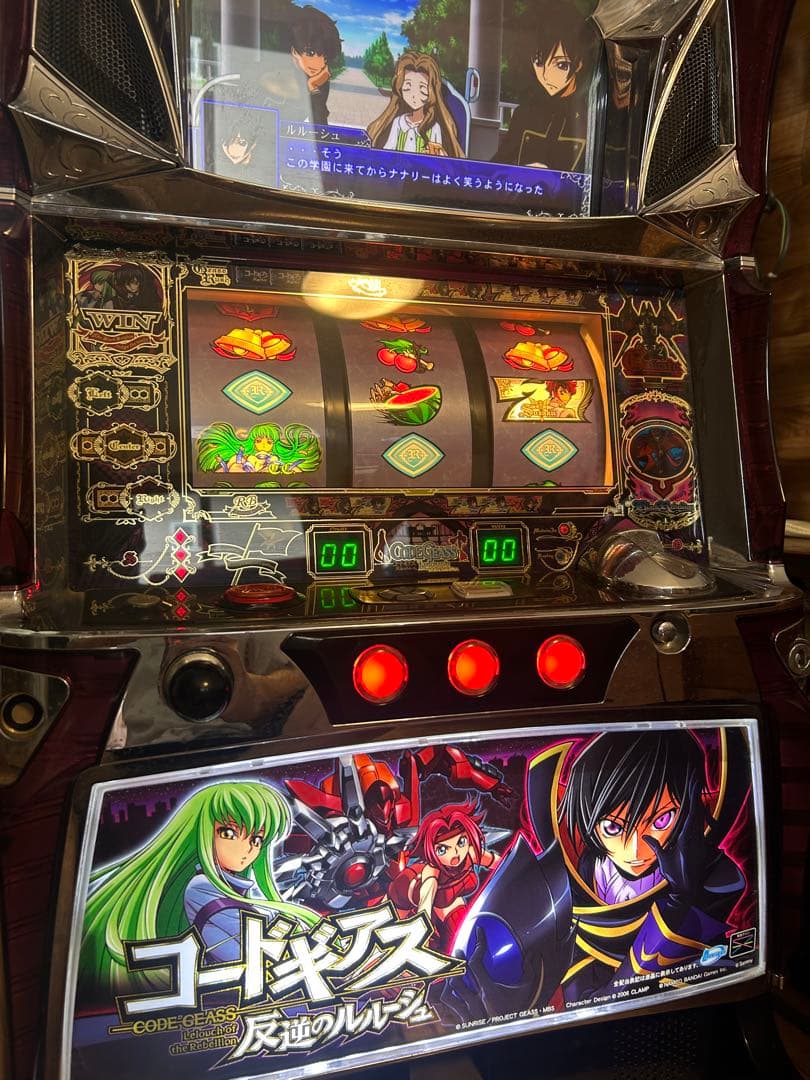 haru　パチスロ　初代コードギアス　初代モンスターハンター 5号機の中でも万枚到達率はトップクラス！ 初代マシンは超荒波のART