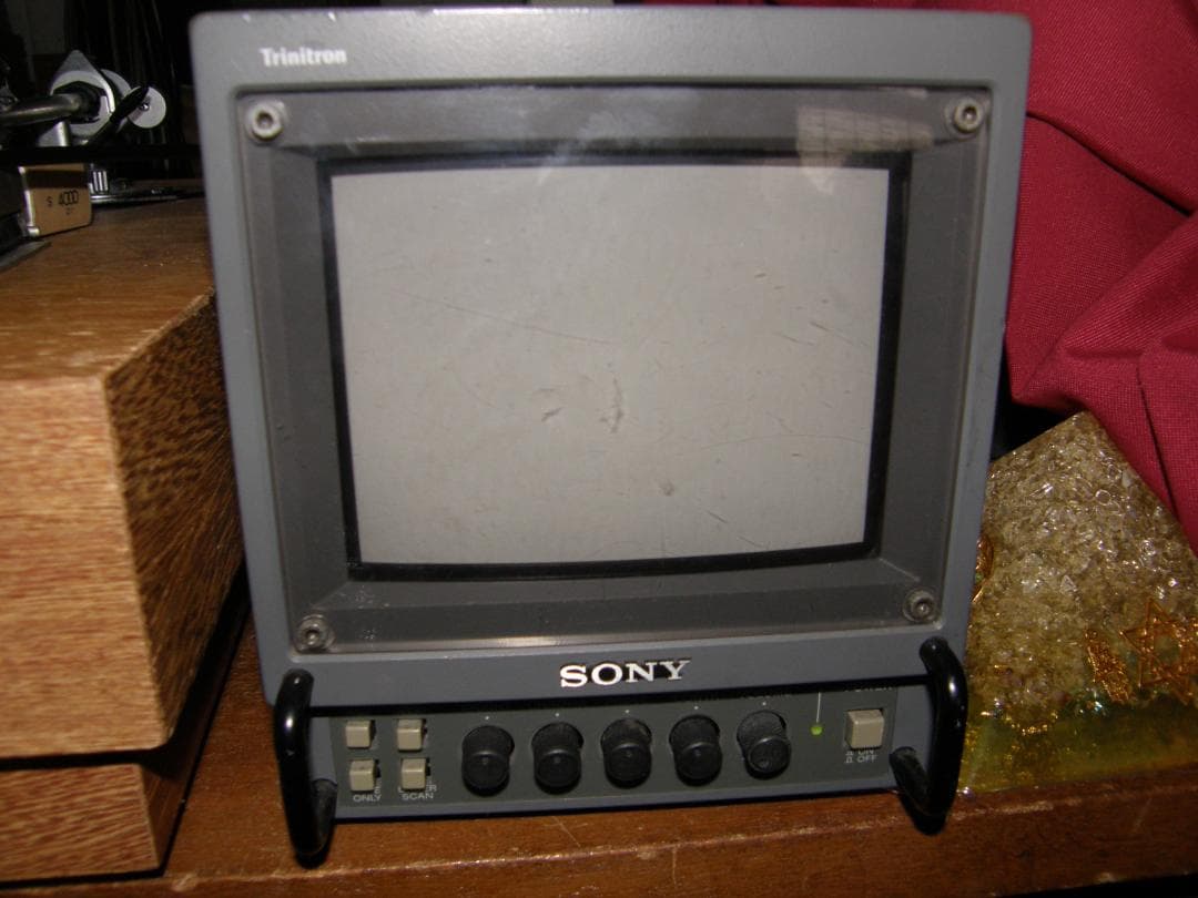 ソニーPVM－60410業務用モニター中古動作品の出品です❣