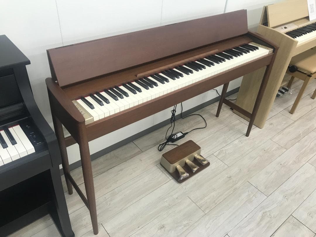 ☆69912【電子ピアノ】ROLAND KF10KW 16年製