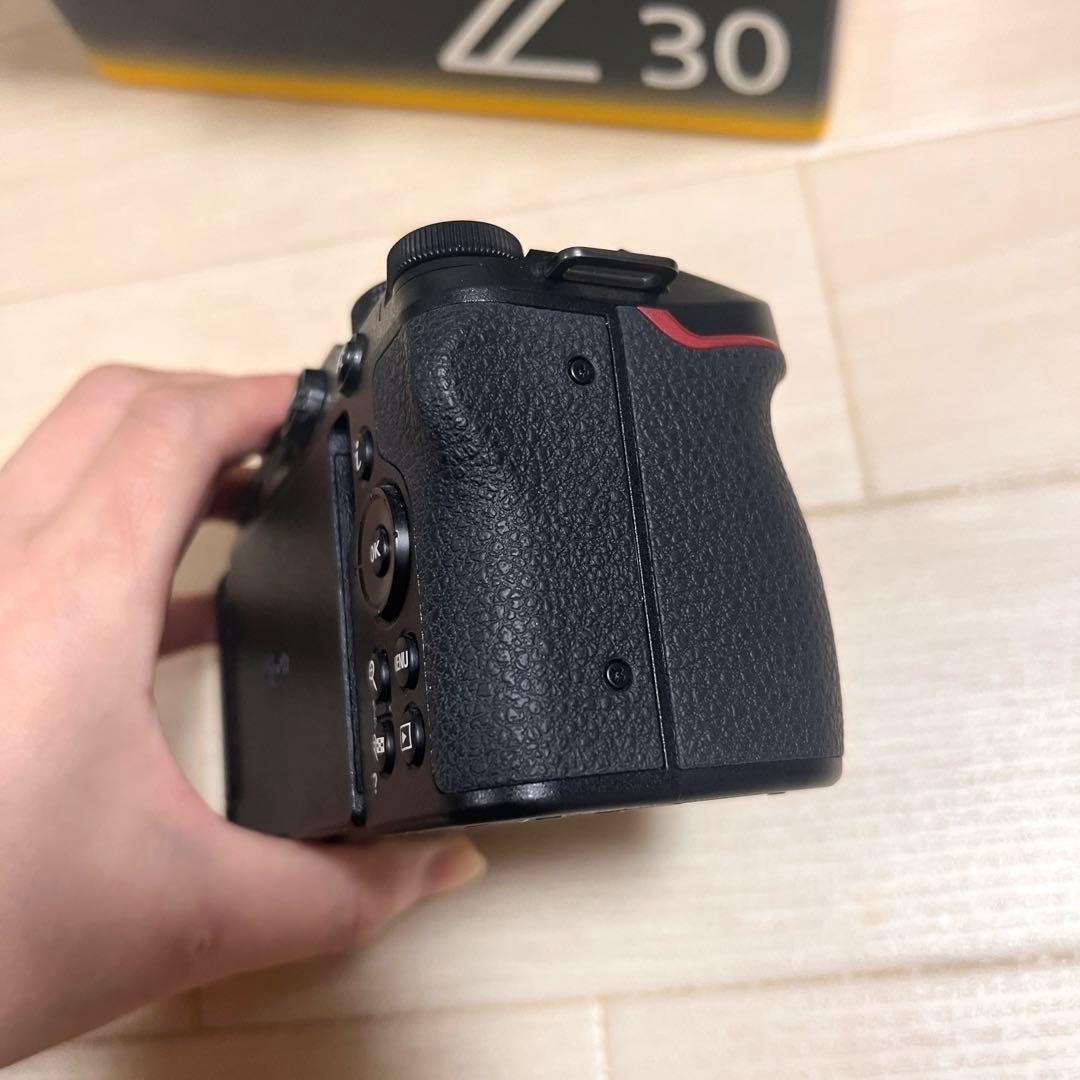 ショット数554】Nikon Z 30 DX16-50 kit/レンズ保護付