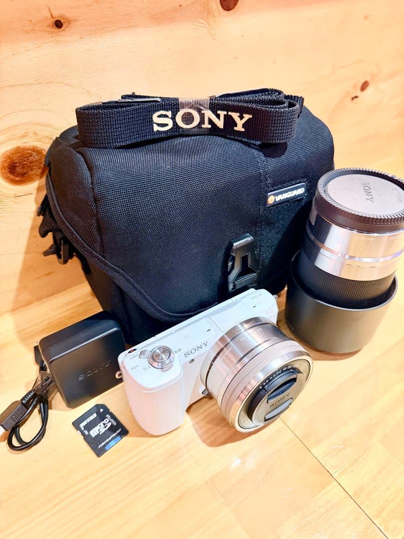 SONY α5100 Amazon.com: Sony a5100 16-50mm Mirrorless Digital Camera with 3