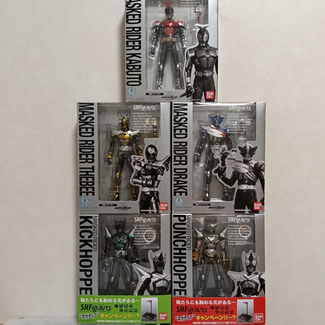 フィギュアーツ 仮面ライダーカブト 5体セット【未開封】 フィギュアーツ 仮面ライダーカブト 5体セット【未開封】 新品未開封