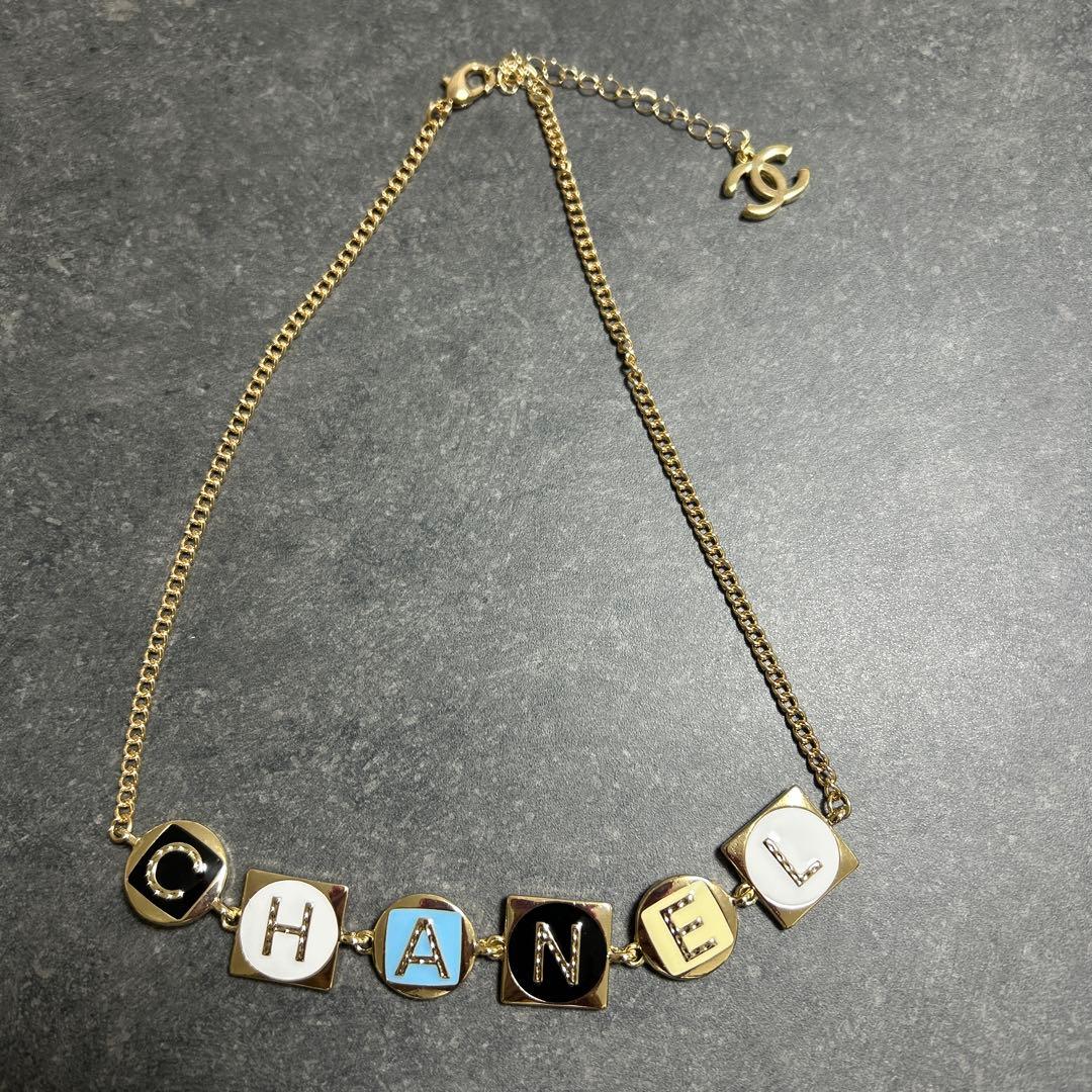 CHANEL ロゴ ネックレス ノベルティ - メルカリ