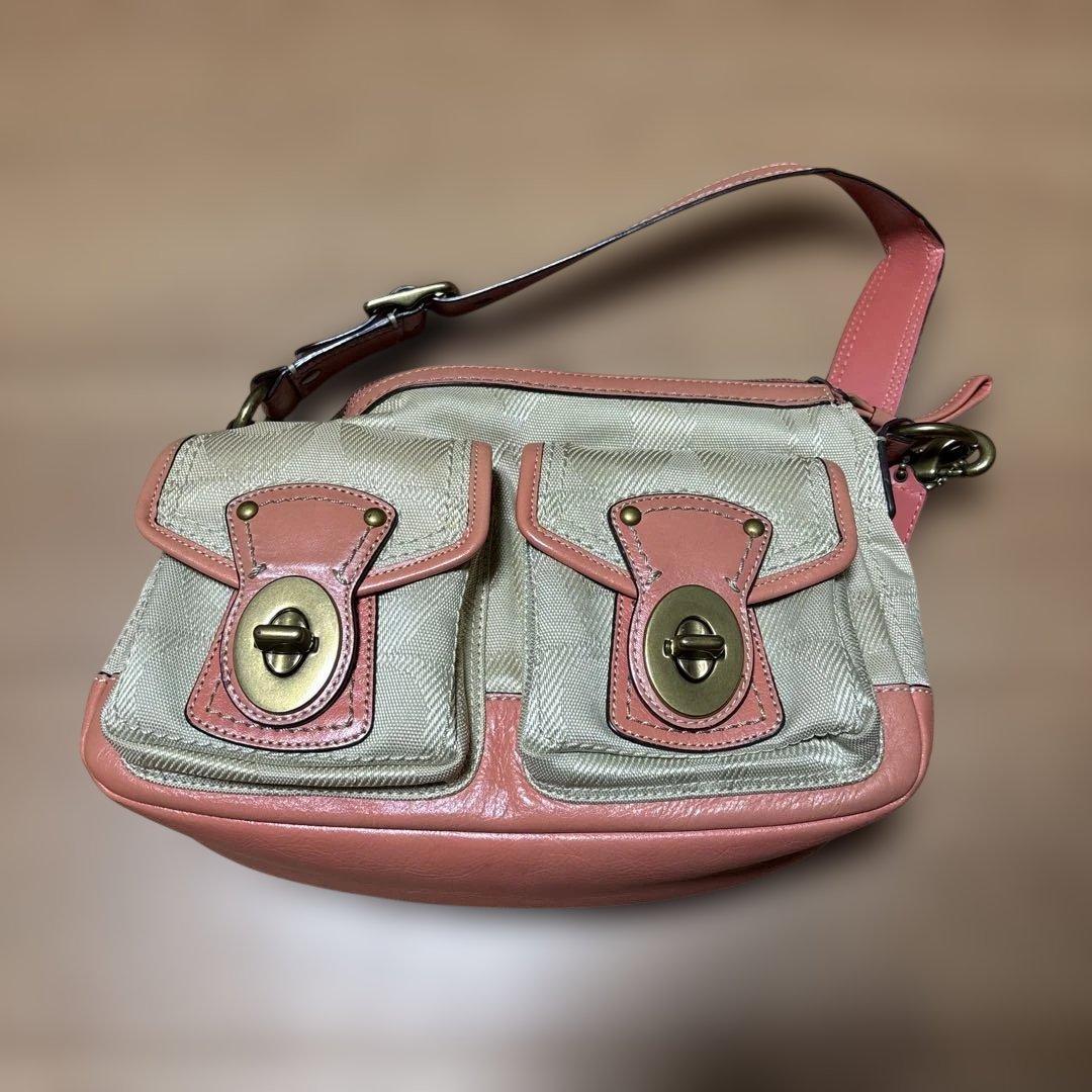 バッグ Coach Vintage Legacy Signature Shoulder 楽天市場】Coach コーチ Soft Tabby Hobo Signature Shoulder Bag