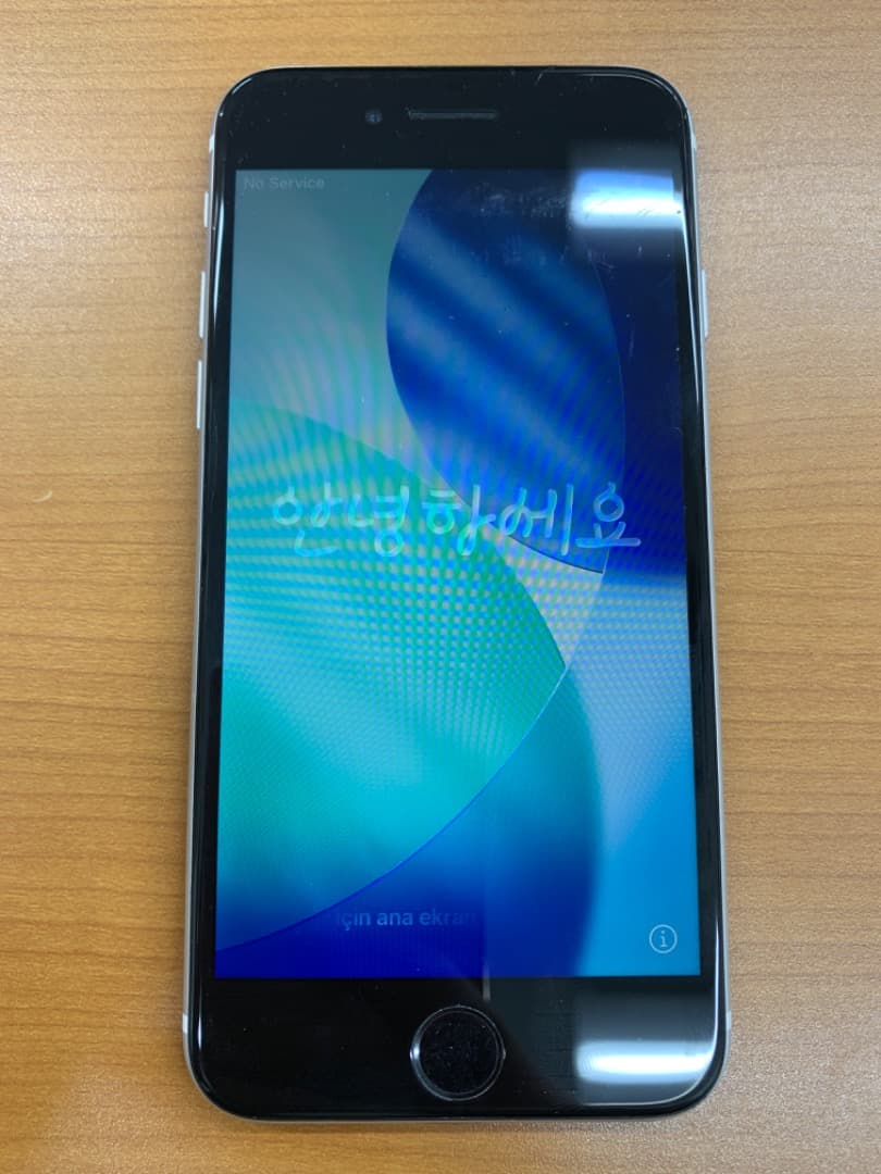 た*ん様 動作確認済 iPhone SE 第2世代 ホワイト 126GB ID iPhone SE (第2世代)｜価格比較・最新情報 - 価格.com