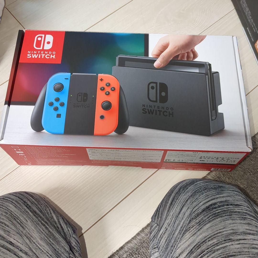ほぼ未使用　Switch Nintendo スイッチ本体　旧型　美品 Nintendo Switch ニンテンドースイッチ 旧型 本体 未対策機 箱付き 美