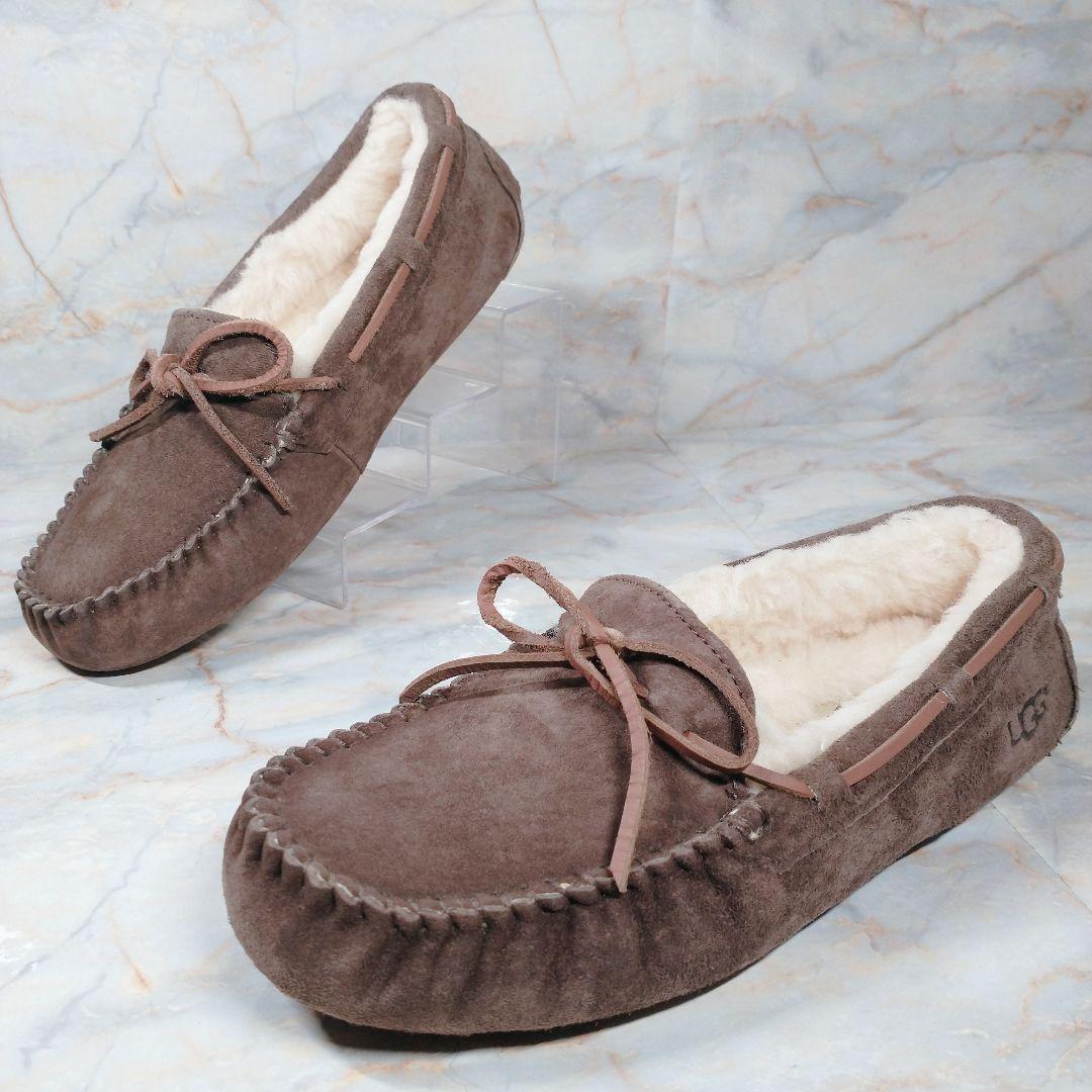 UGG DAKOTA ダコタ 23cm 極美品 モカシン ブラウン UGG DAKOTA ダコタ 23cm 極美品 モカシン ブラウン UGG DAKOTA ダコタ