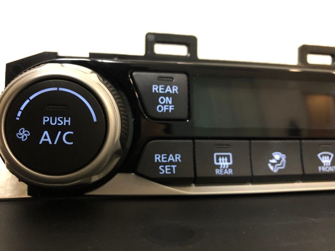 C27 日産 セレナ 前期 エアコンパネル エアコンスイッチ LED打ち替え