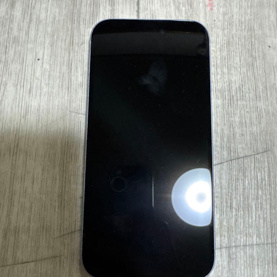 ち*う様 Apple iPhone 15 plus ホワイト 本体［ジャンク、海 iPhone ☆Appleストア版 国内正規SIMフリー iPhone16Pro 256GB