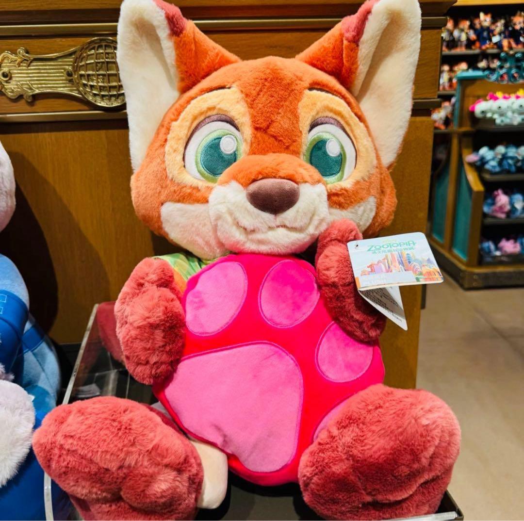 上海ディズニー　ズードピア ニックアイスバーぬいぐるみ 即日発送❣️上海ディズニー 冬日 ズードピア ニックぬいぐるみキー