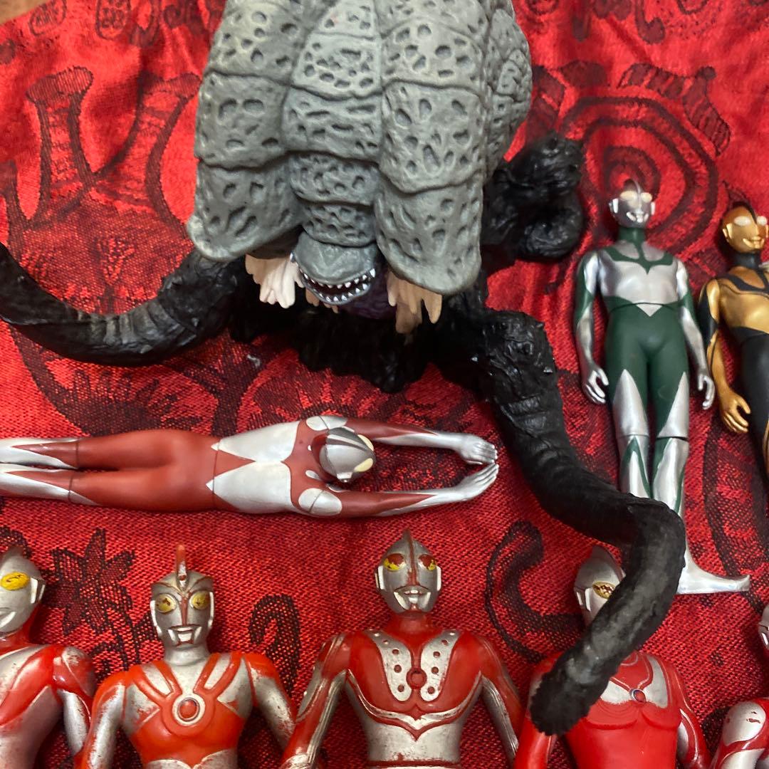 ウルトラマン ソフビ まとめ売り 大量 - メルカリ