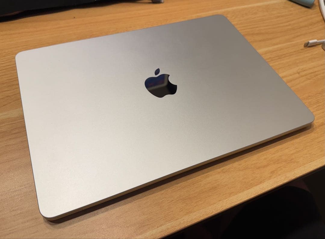 【大幅値下げ】Apple MacBook Air (M2, 2022) 本体 Apple「MacBook Air (M2, 2022)」の販売を終了（量販店は一部モデル