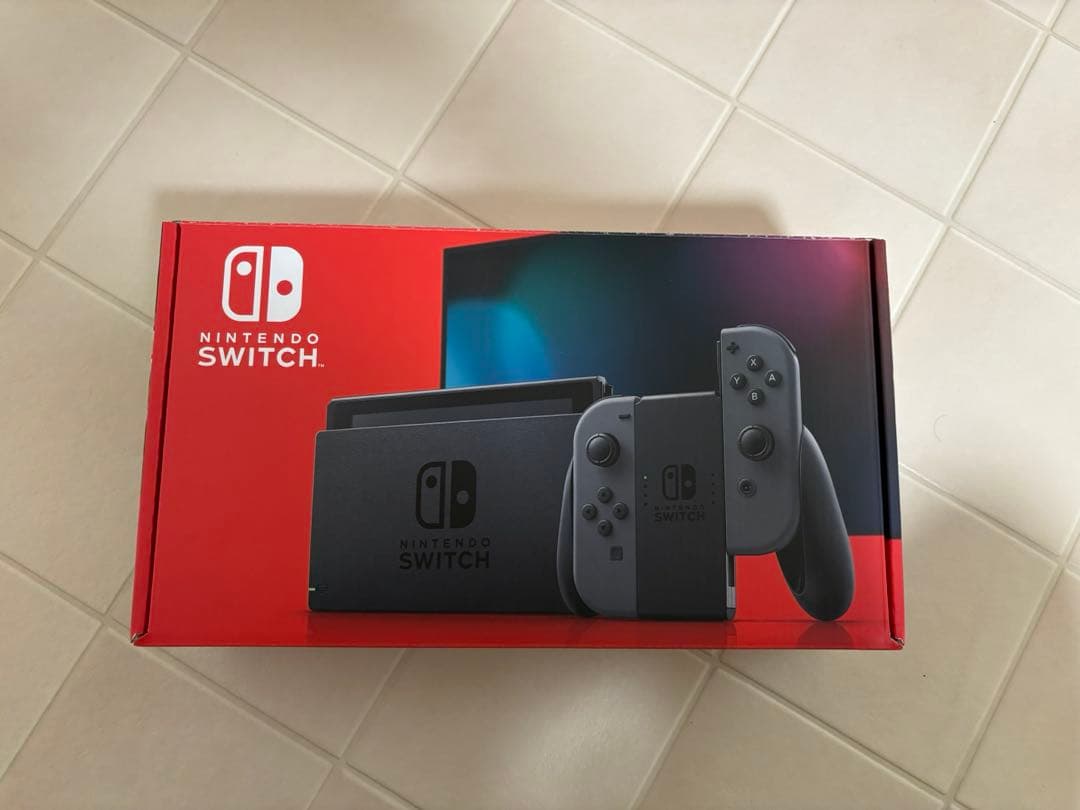 Nintendo Switch グレー　本体 Amazon.co.jp: Nintendo Switch 本体 (ニンテンドースイッチ) Joy-Con